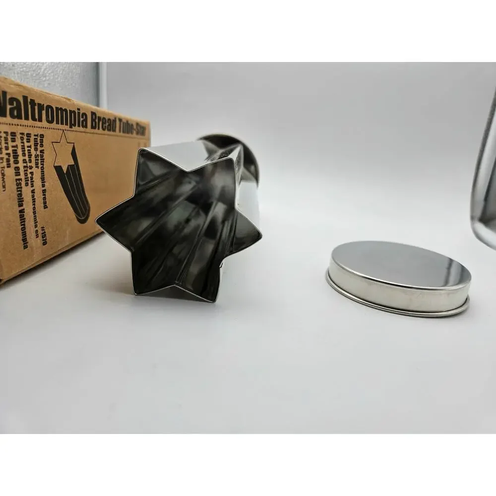 The Pampered Chef Vintage 2000's Valtrompia Bread Tube Star #1570